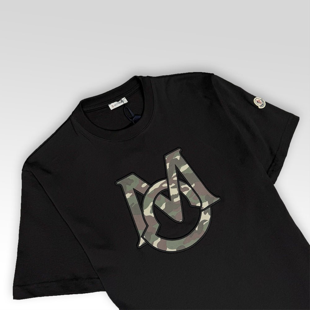 moncler monogram tee black 2 6ebdec7a 8b59 487d 96ea f55b3b8ae5ee