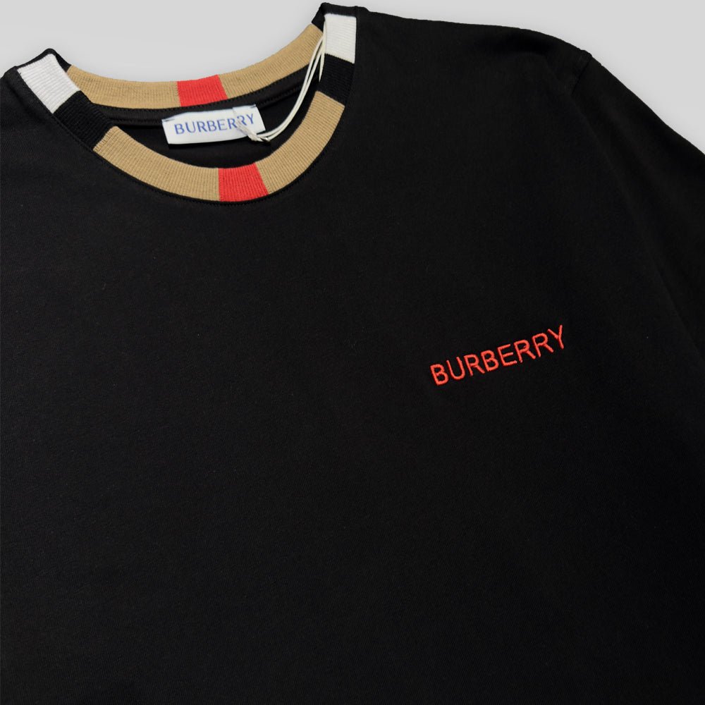 burberry t shirt 3 731fb65c d833 47e3 8282 1b9d86b9ef44