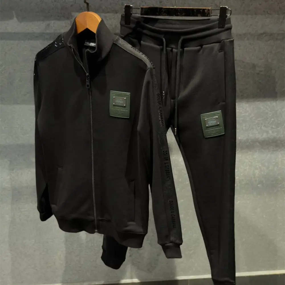 Zip-Up Tracksuit With Branded Tag - Image 4